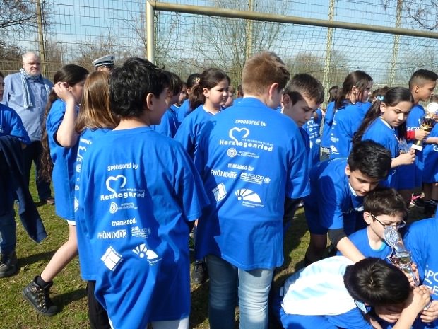 b15 P1030505 - Keine "Fair-lierer" bei Kindersportturnier