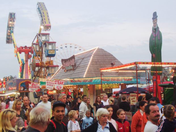 Die jährliche Oktobermess auf dem Neuen Messplatz | Foto: Stadt Mannheim