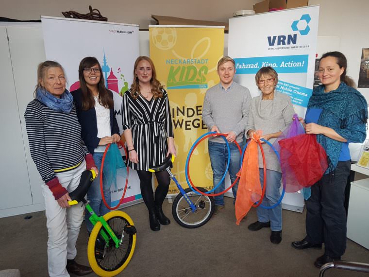 spende neckarstadt kids 760x570 - Erlös der Fahrradkinoreihe geht an Neckarstadt Kids e.V.