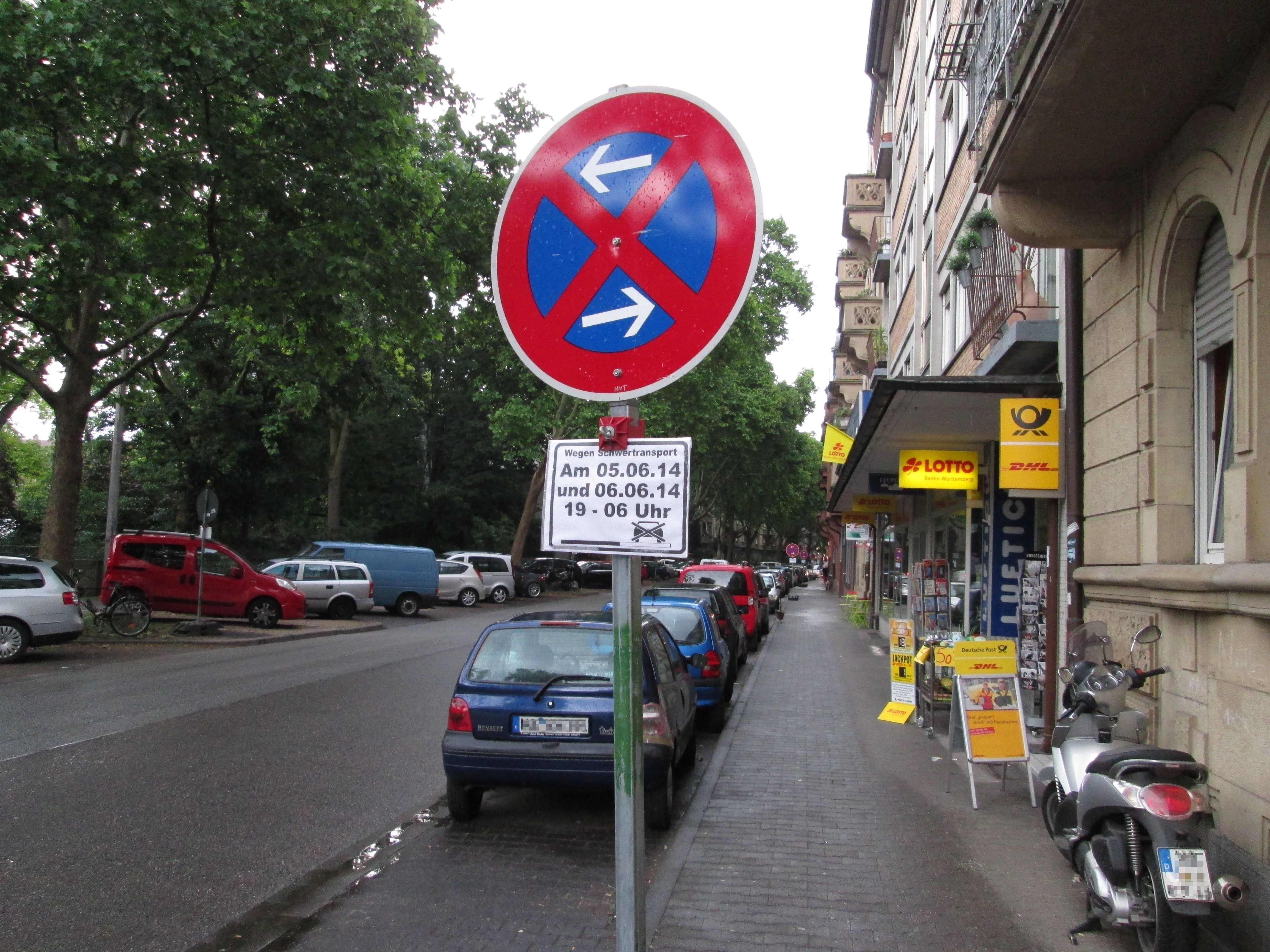 Parkverbotsschilder Lange Rötterstraße