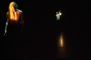 eric foto broschuere1 300x200 - Theaterfestival Schwindelfrei rund um den Alten Messplatz