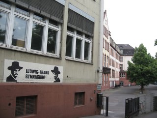 ludwig frank gymnasium Mannheim logo gemaelde und hof 320x240 - Ganz viel Neckarstadt im Beteiligungshaushalt