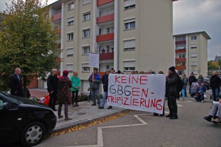 Einige Mieter sind direkt auf der anderen Straßenseite untergekommen, für alle war dort aber nie Platz.