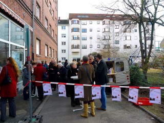 p1030208 m 320x240 - Fotostrecke: Eröffnung des Bürgercafés in Wohlgelegen