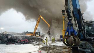 Großbrand bei Recyclingunternehmen | Foto: Stadt Mannheim