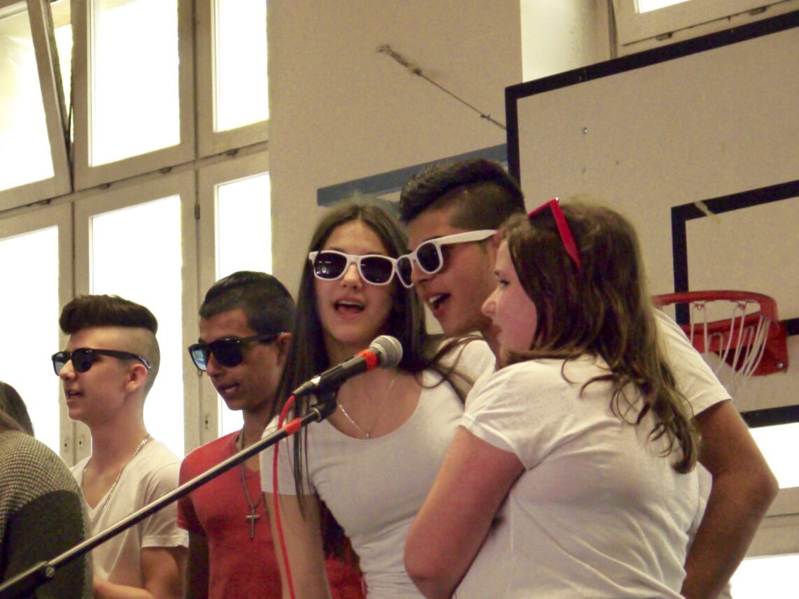 Musik funktioniert bei den Vorbereitungsklassen als universelle Sprache, mit der sich die Neuankömmlinge nicht nur beim Schulfest Gehör verschaffen | Foto: M. Schülke