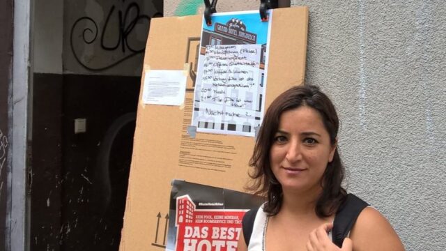 Stadträtin Gökay Akbulut von der LINKEN Mannheim war nur eine der zahlreichen Lokalpolitiker/innen vor Ort | Foto: DIE LINKE Mannheim