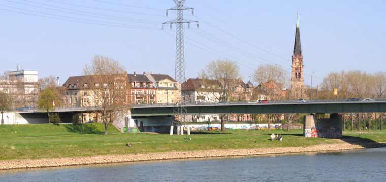 jungbuschbruecke blickrichtung neckarstadt west 760x359 - Kriminalpolizei sucht mit Phantombild nach mutmaßlichem Vergewaltiger