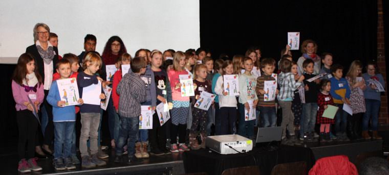 agenda diplom 2017 gruppenbild 760x343 - Mannheimer Kinder mit Agenda Diplomen ausgezeichnet