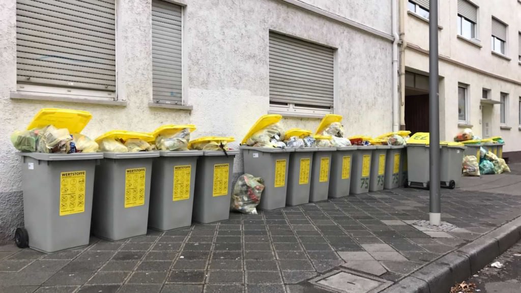 In der Neckarstadt ändert sich nichts. Hier werden die Gelben Tonnen ohnehin von der städtischen Abfallwirtschaft abgeholt | Foto: B.K.
