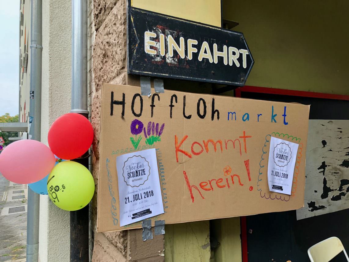 In der ganzen Neckarstadt luden Nachbar*innen in ihre Höfe zum Stöbern ein | Foto: M. Schülke