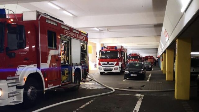 Feuerwehr in der Tiefgarage der Neckaruferbebauung | Foto: privat