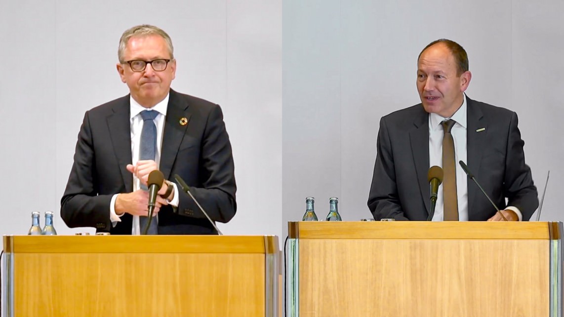 Oberbürgermeister Peter Kurz (links) und Kämmerer Christian Specht (rechts) hielten im Gemeinderat ihre Etatreden | Screenshots: YouTube