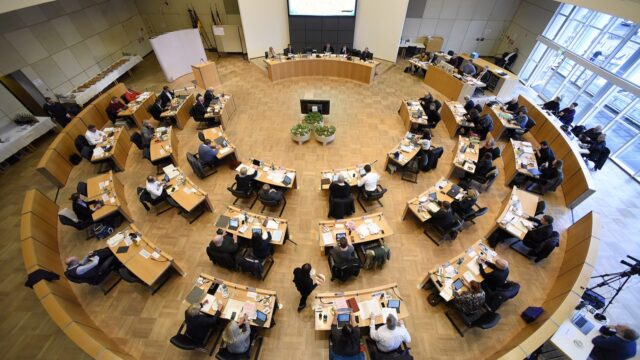 Etatberatungen Doppelhaushalt 2020/2021 Zwei Tage lang beriet der Gemeinderat über insgesamt 435 Anträge zum Doppelhaushalt 2020/2021 | Foto: Stadt Mannheim / Thomas Tröster