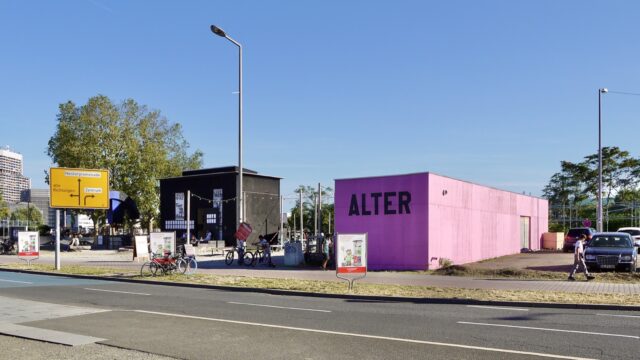 Einraumhaus und ALTER bekommen Zuwachs und rücken näher an die Kurpfalzbrücke | Foto: M. Schülke