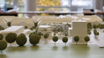 Im Oktober 2020 wurde der Siegerentwurf für das Wohnbau- und Kita-Projekt der Öffentlichkeit vorgestellt | Foto: M. Schülke