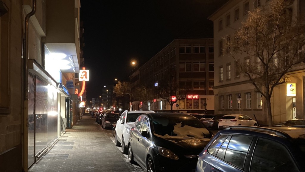 Die Lange Rötterstraße ist die Hauptgeschäftsstraße in der Neckarstadt-Ost mit mehreren Supermärkten (Symbolbild) | Foto: M. Schülke