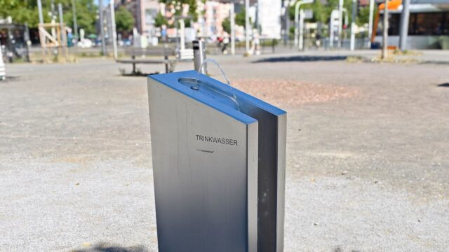 Der neue Trinkwasserbrunnen auf dem Alten Messplatz | Foto: Thomas Tröster / Stadt Mannheim