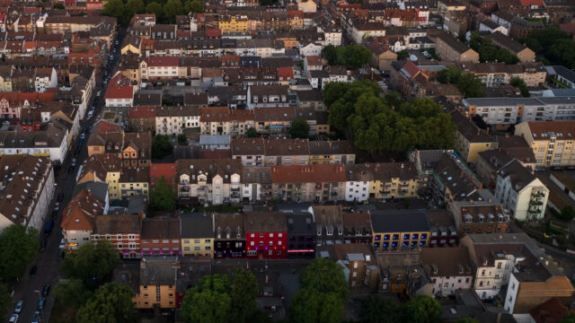 Im Vordergrund: Die Lupinenstraße | Foto: VP68 Videoproduktion