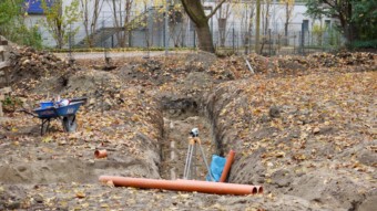 Hier entsteht der neue Wasserspielplatz im Herzogenriedpark | Foto: M. Schülke