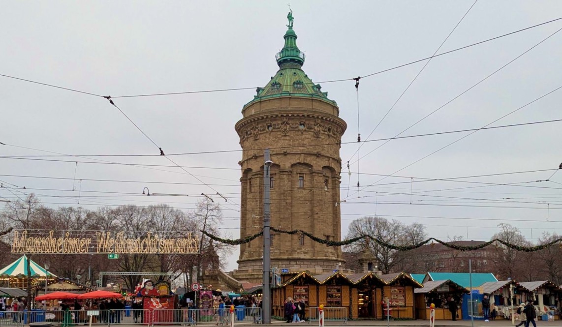 weihnachtsmarkt mannheim wasserturm img 3882 1142x665 - Gefahr für Weihnachtsmärkte? Festnahmen in Mannheim