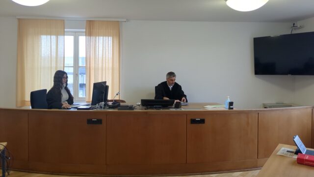 Richter Cingi hatte begründete Zweifel an den Aussagen der Polizist*innen | Foto: Thomas / Radio Dreyeckland