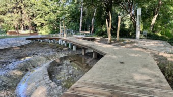 Eindrücke vom neuen Wasserspielplatz im Herzogenriedpark | Foto: M. Schülke