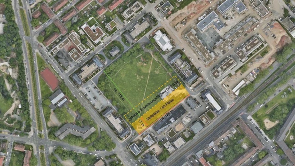 luftbild turleyplatz mit parkplatz 1142x643 - Fast ein Drittel des Turleyplatzes könnte Parkplatz werden