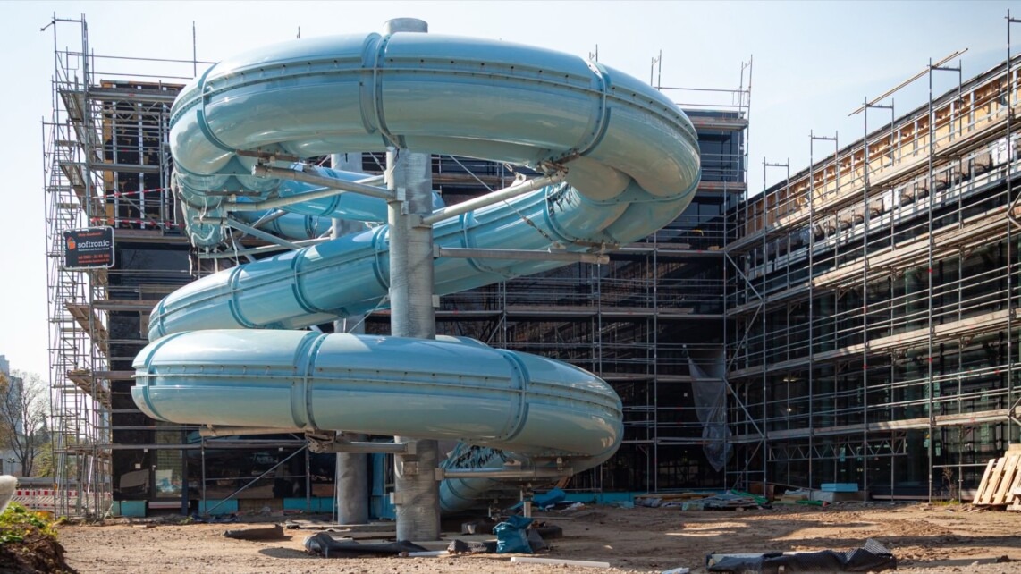 Der Bau des Kombibads schreitet voran – der Weg zur Eröffnung war bislang alles andere als geradlinig | Foto: Stadt Mannheim / Robin Eichelsheimer