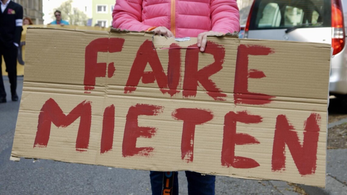 mieten demo 2019 p1080239 1142x642 - Mietpreisbremse soll 2027 in Mannheim zur&uuml;ckkehren