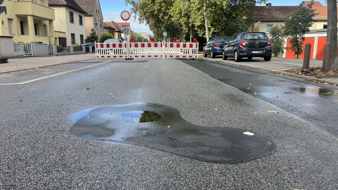 carl benz str absenkung sperrung img 0911 1142x642 - Stra&szlig;enabsenkung in der Carl-Benz-Stra&szlig;e